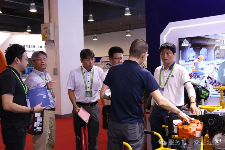 【闪耀MODERN RAILWAYS 2025】开展第二日众益汇成展台高能持续！